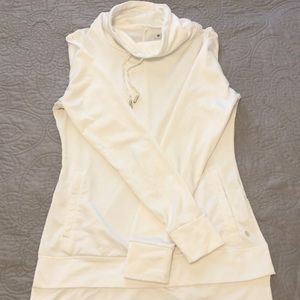 White workout sweatshirt